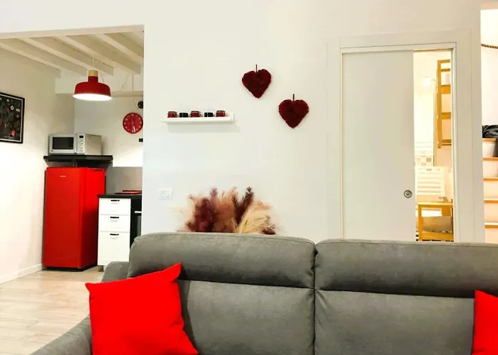 Apartament Red Lily