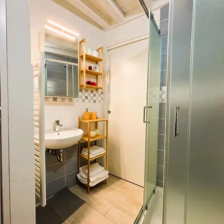 Red Lily Appartement Florence